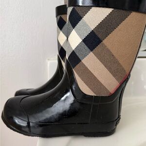 Burberry Black & Beige Plaid Kids Rain Boots